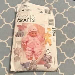 Vintage - McCall's Crafts Sewing Pattern for Baby/Doll Clothing, #8554